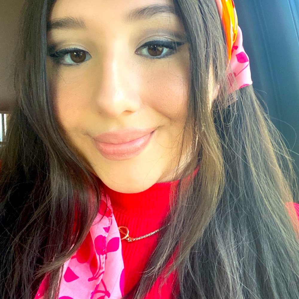 Meet your Posher, Priscilla